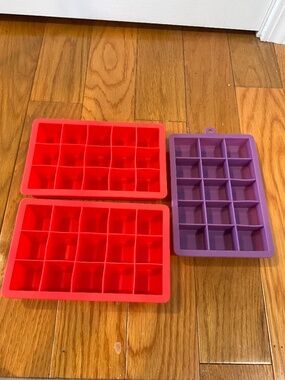 Set of 3 Silicone Ice Cube Trays, No Lids